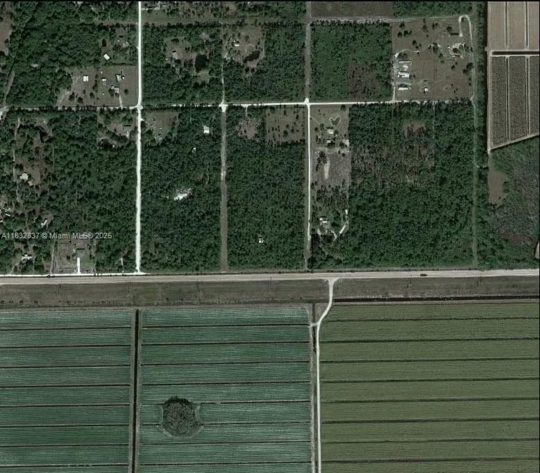305 Yeehaw Ave, Clewiston FL 33040