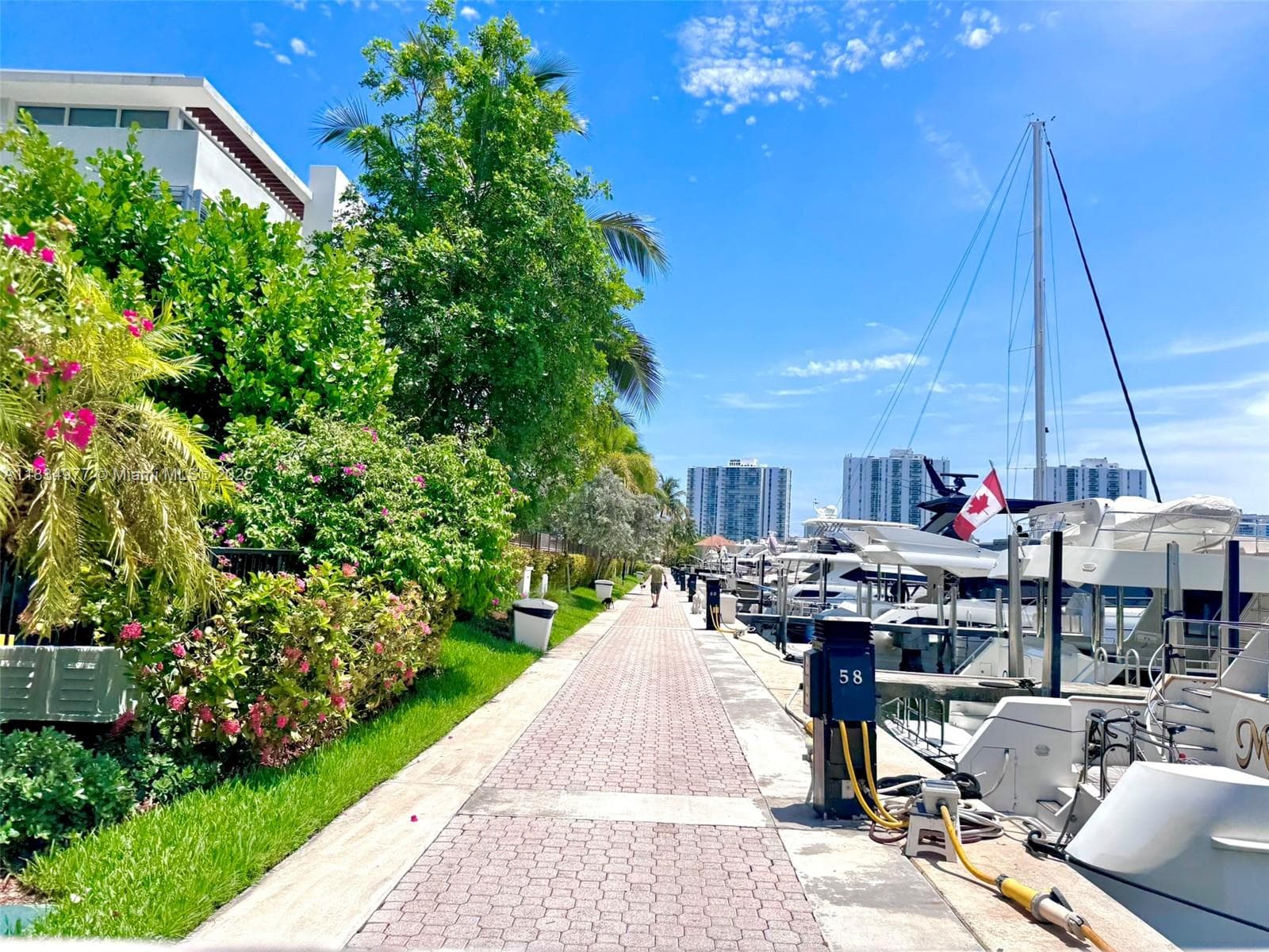 3601 NE 207th St, Slip E60, Aventura FL 33180