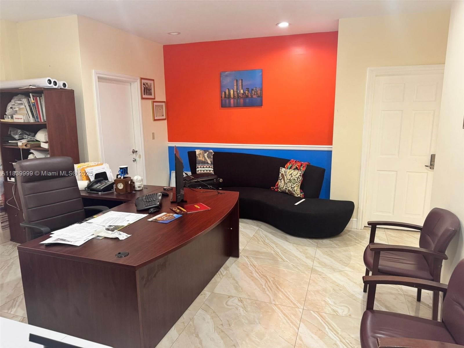 OFFICE