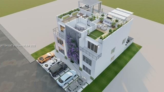2131 SW 4th St, Miami FL 33135