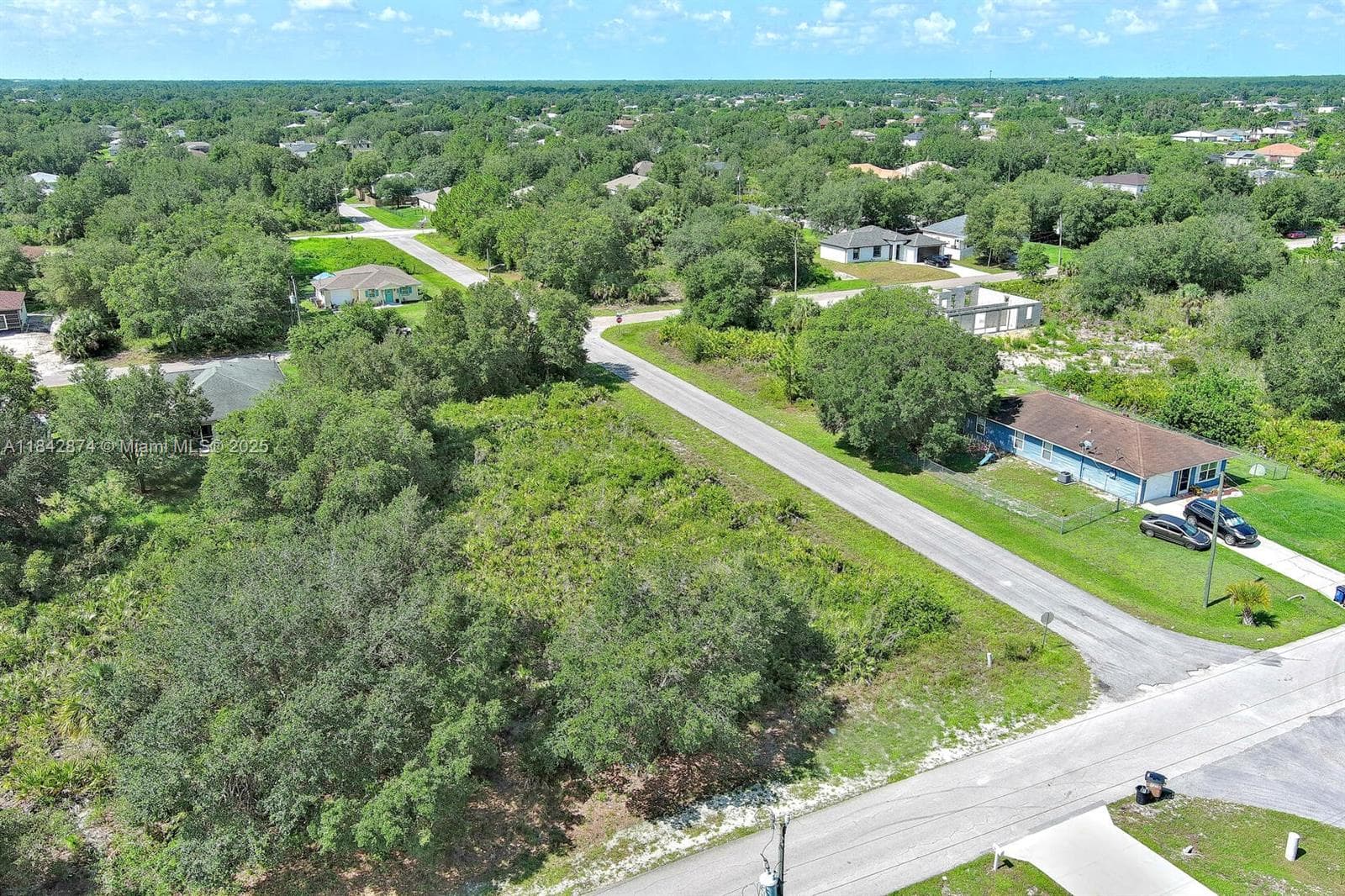 2517 W 67th Street, Lehigh Acres FL 33971