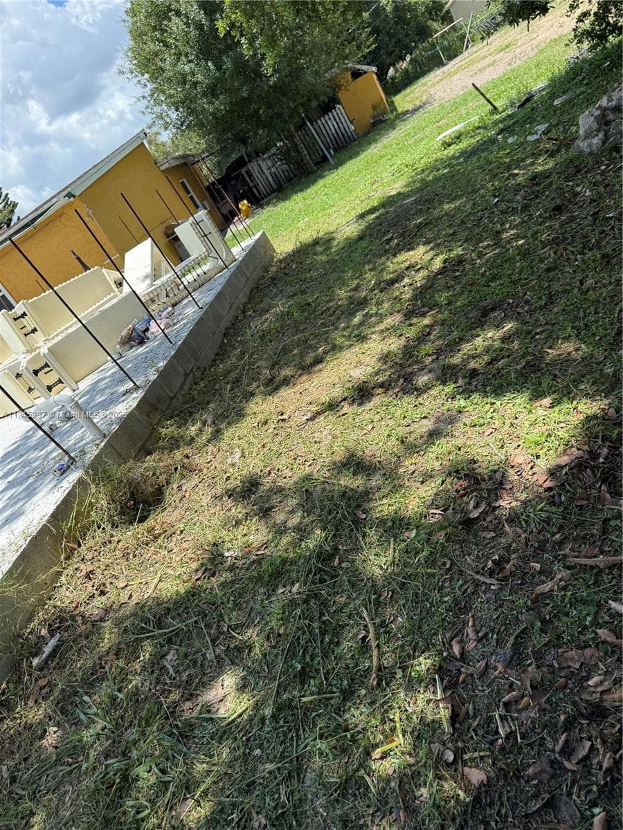 2180 Towles St., Other City - In The State Of Florida FL 33916