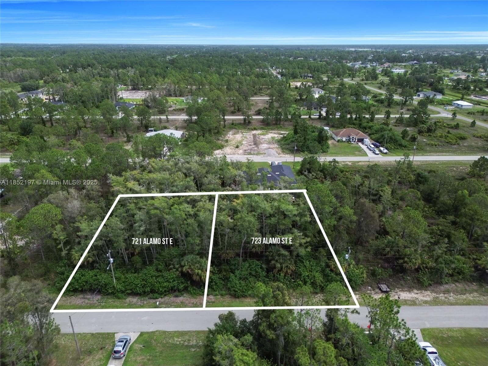723 Alamo ST E, Lehigh Acres FL 33974