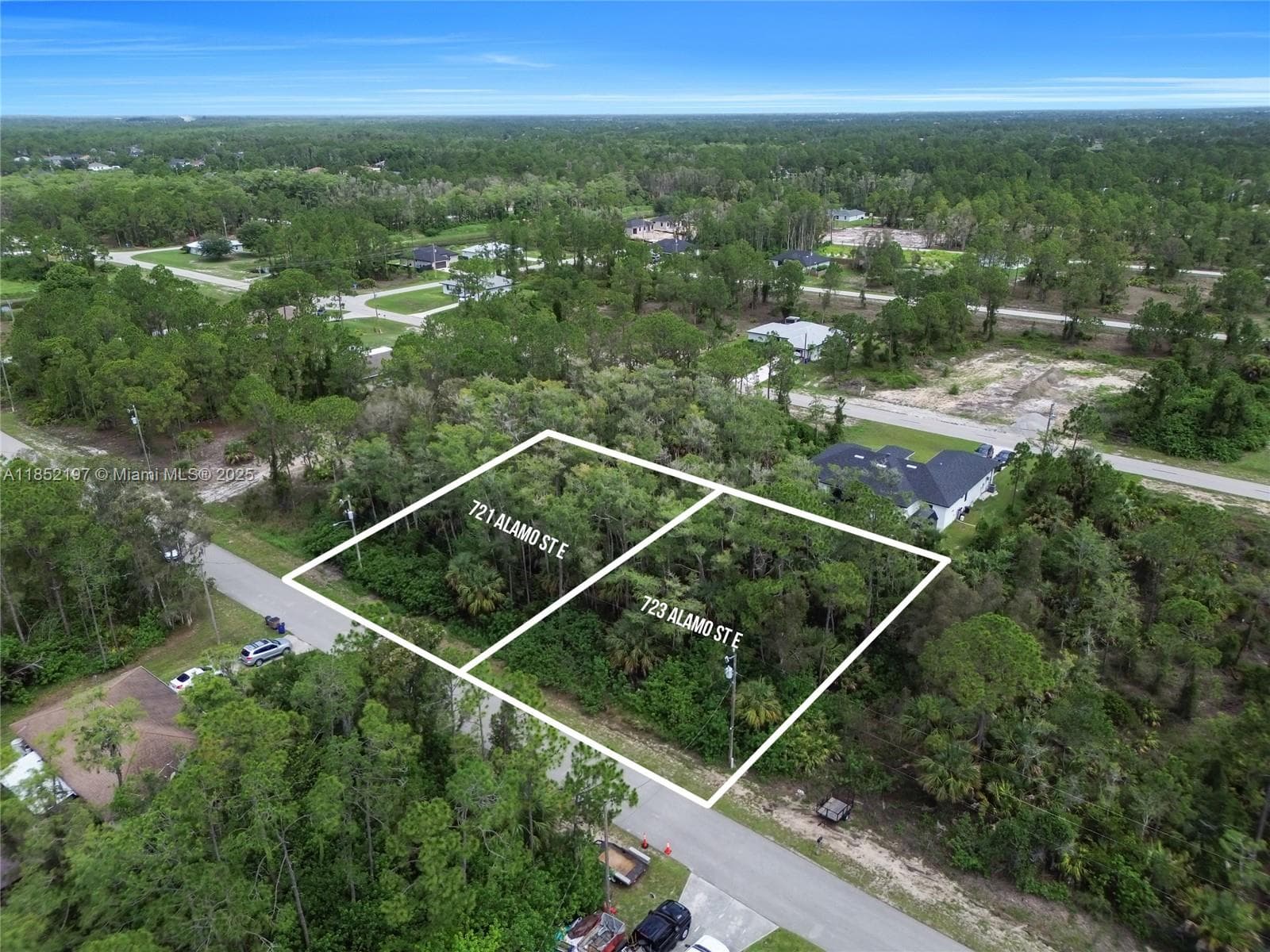 723 Alamo ST E, Lehigh Acres FL 33974