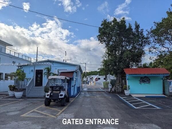 325 Calusa St lot 333, Key Largo FL 33037