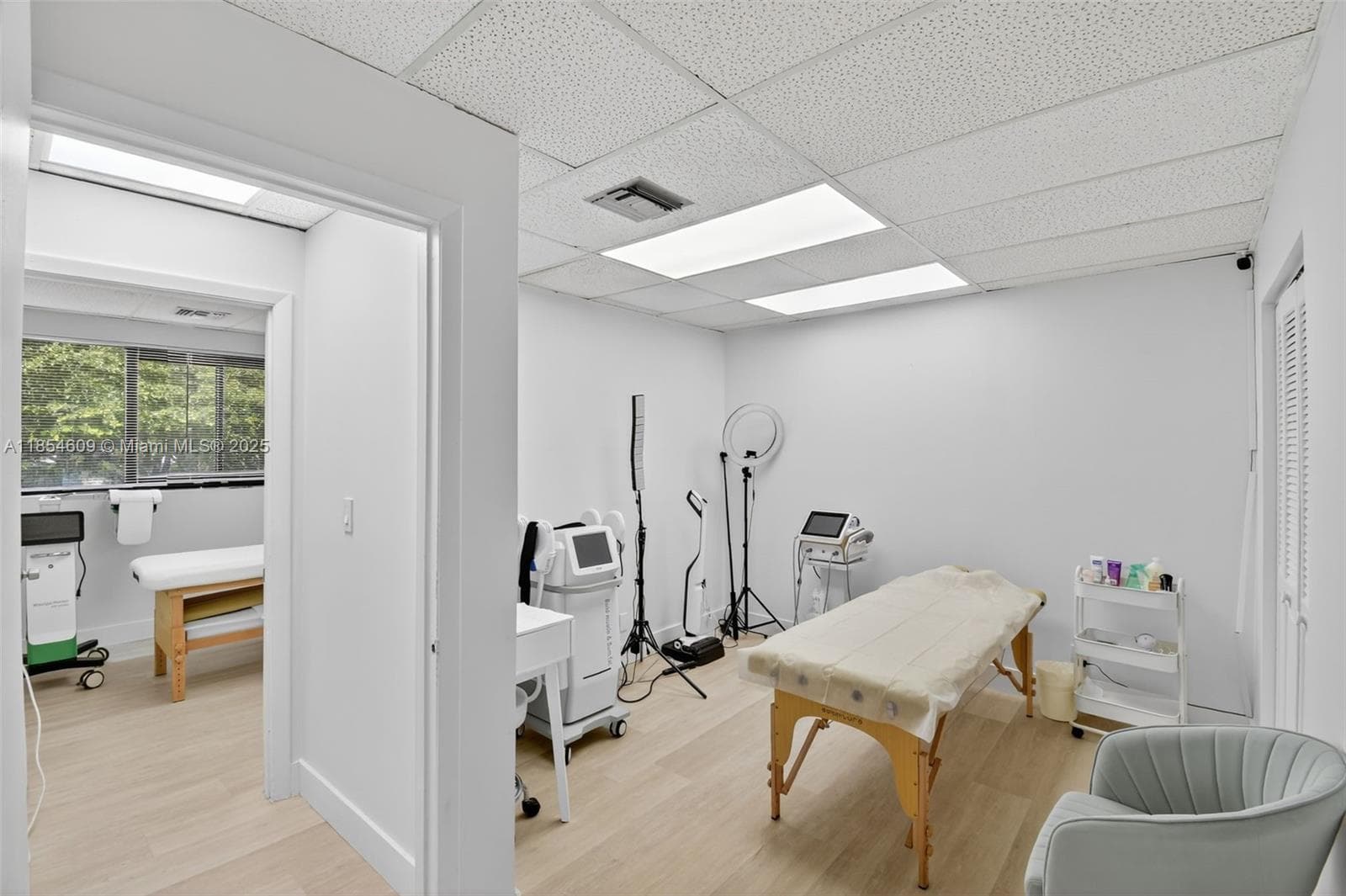501 Golden Isles Dr #204C, Hallandale Beach FL 33009