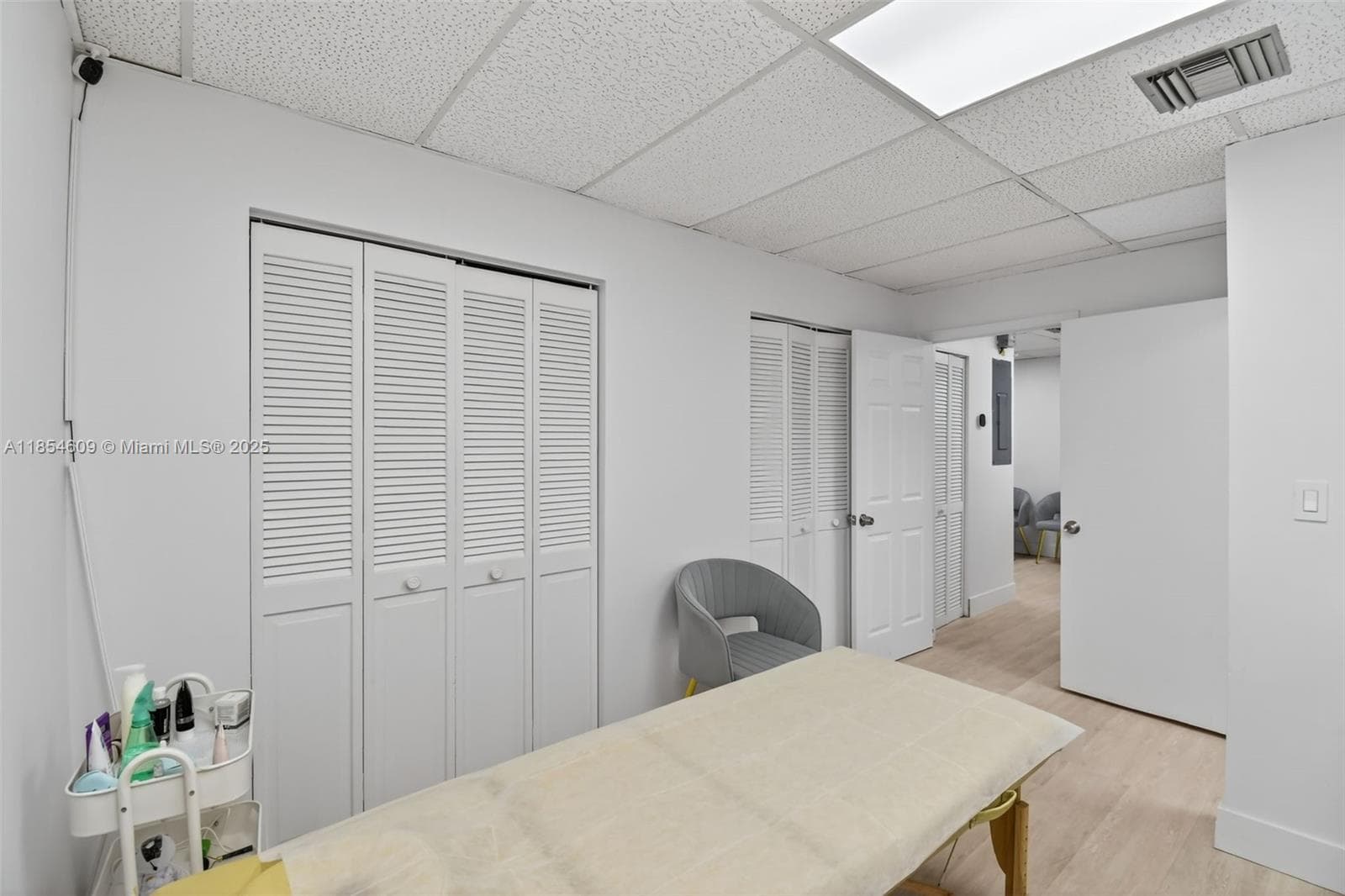 501 Golden Isles Dr #204C, Hallandale Beach FL 33009