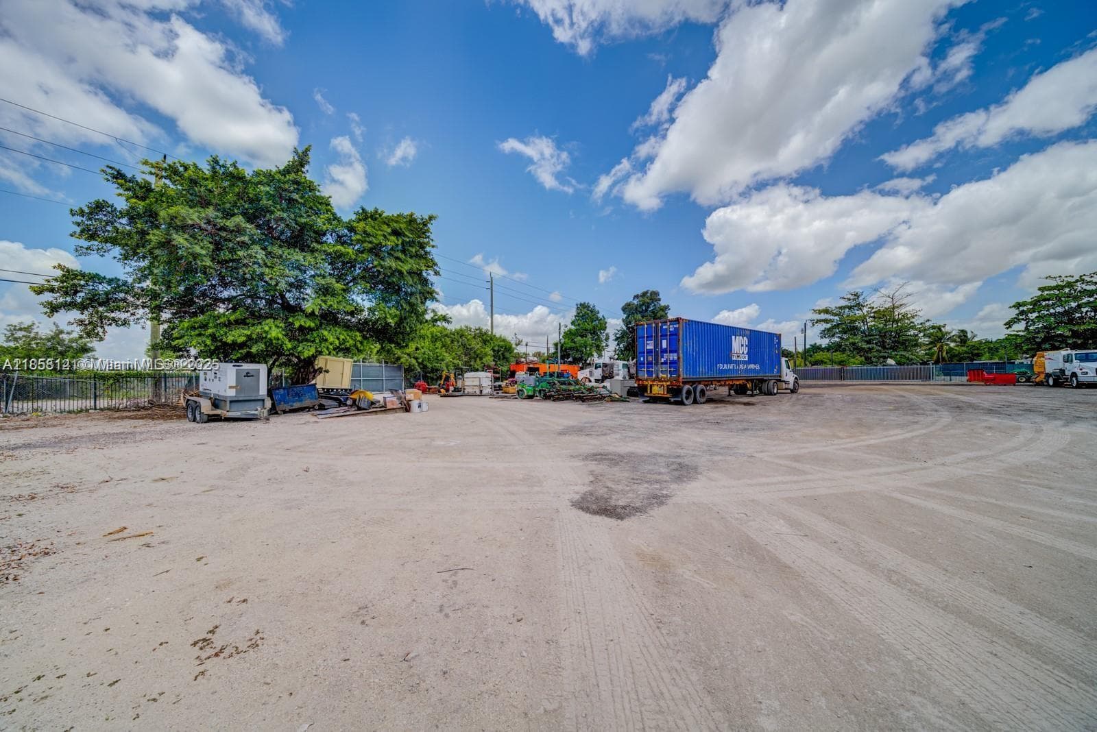 12160 NW 157 st, Miami FL 33018