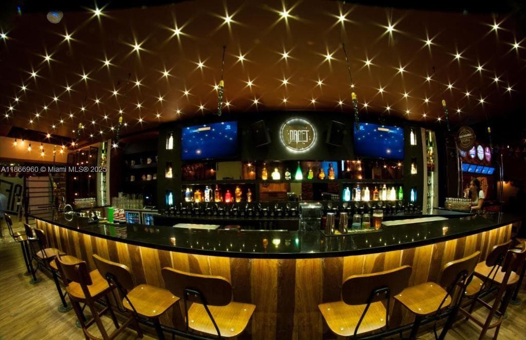 Hotel in Bogota/Usaquen Hotel in Bogota/Usaquen, NY 11111