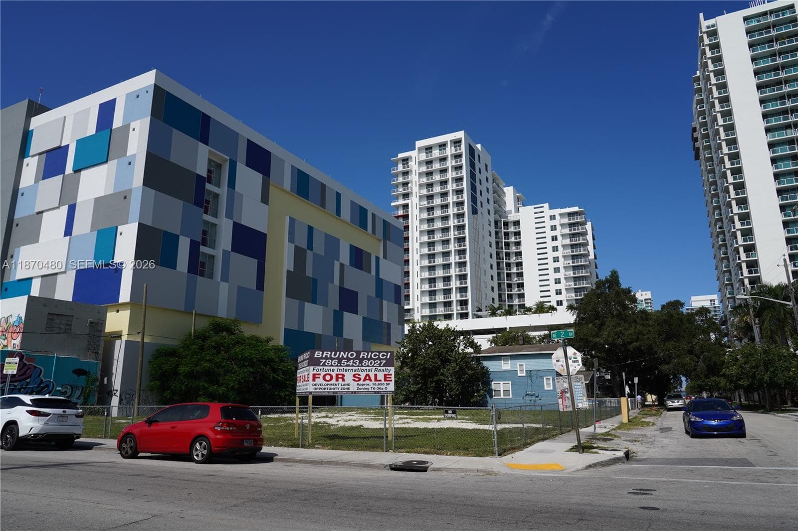 215 NE 25 STREET, Miami FL 33137