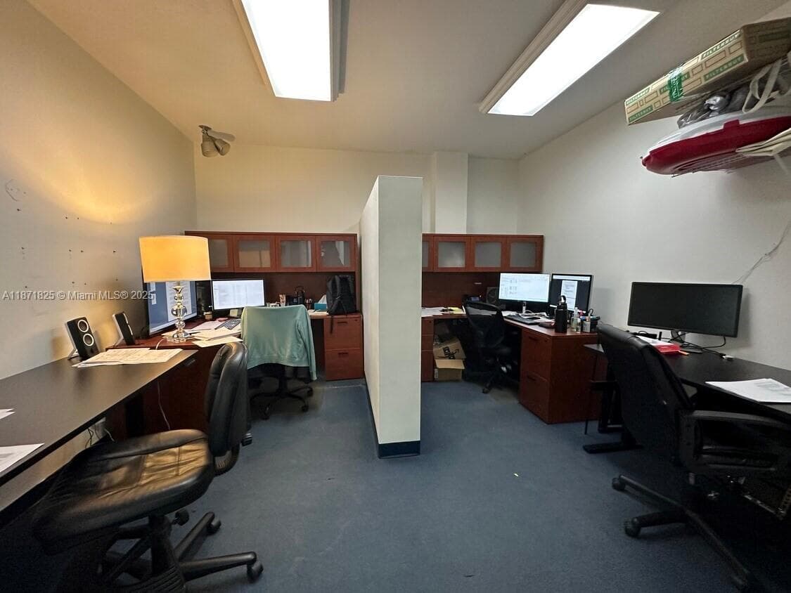 2116 N Dixie Hwy, Hollywood FL 33020