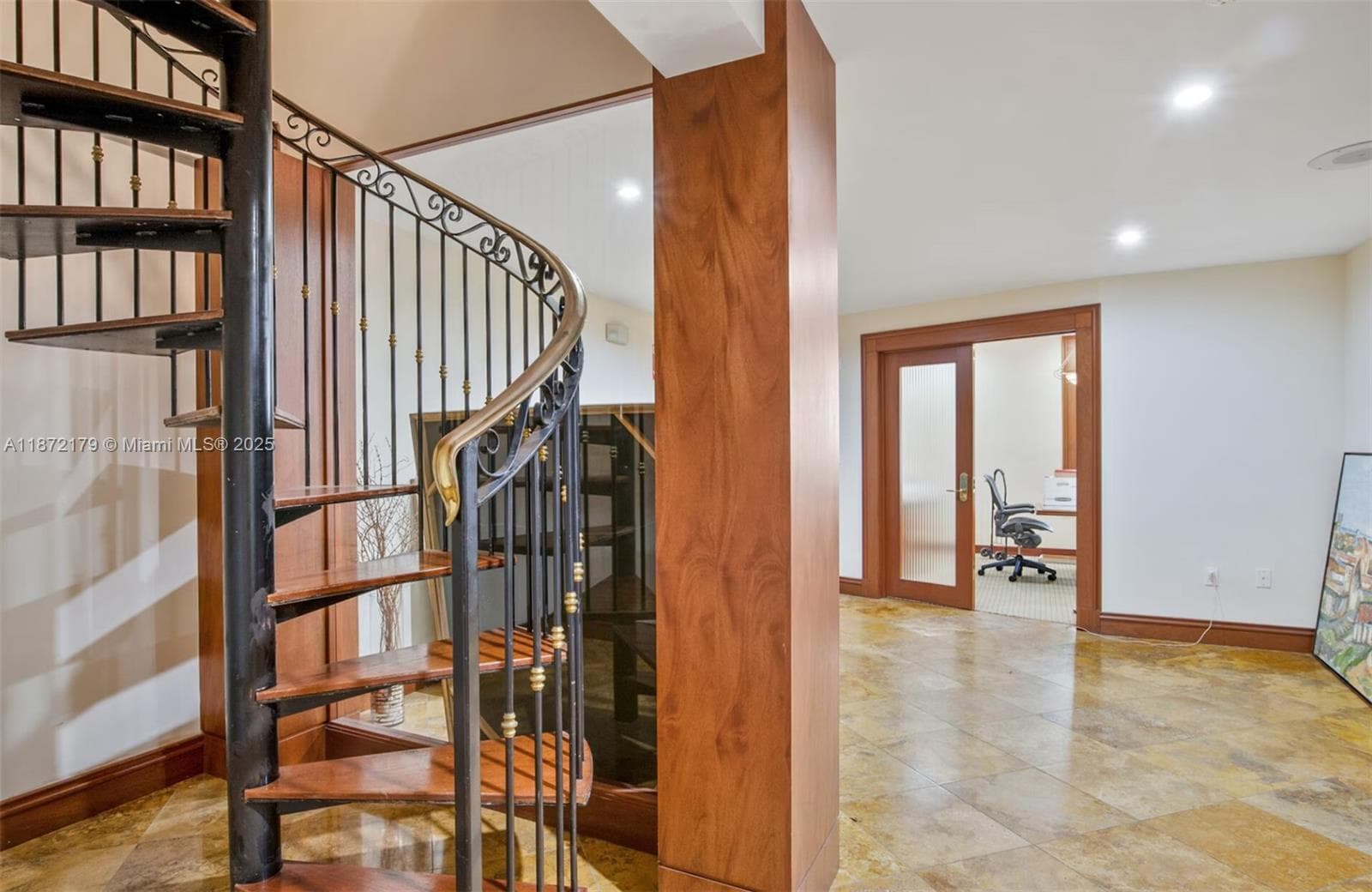 4551 Ponce De Leon Blvd, Coral Gables FL 33146