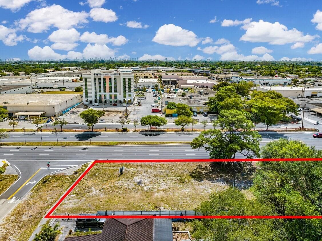 NW 27th, Opa-Locka FL 33054
