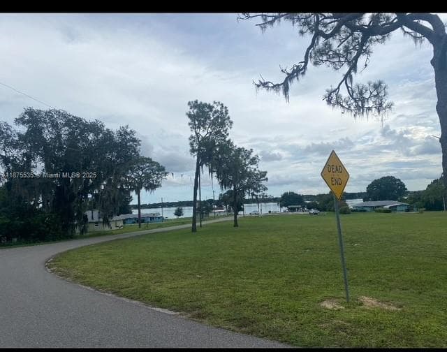 Road to Red Lake