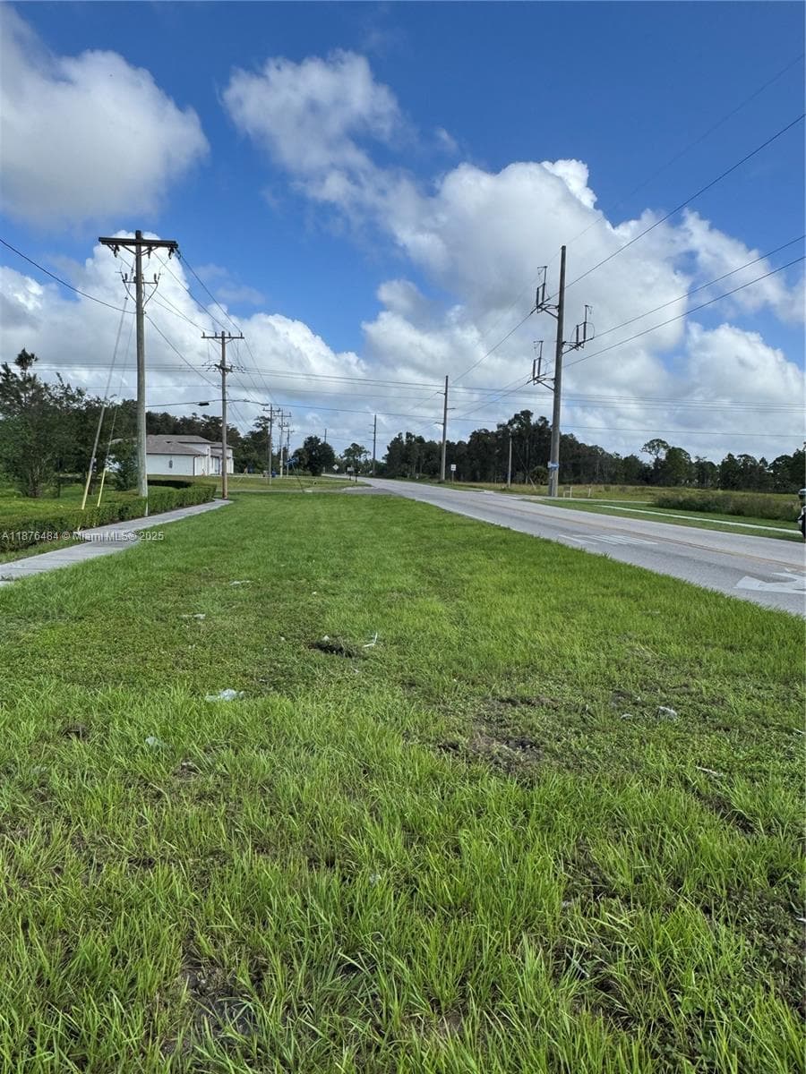 861 BARCIA, Lehigh Acres FL 33974