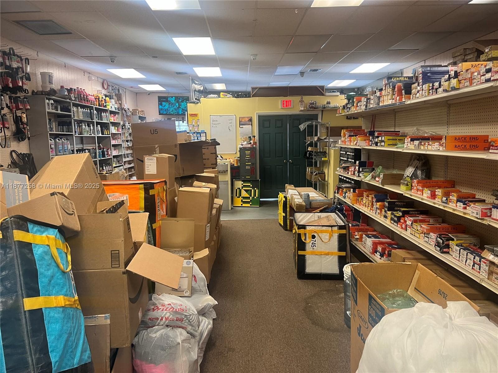 Lauderdale Lakes, FL, 33311