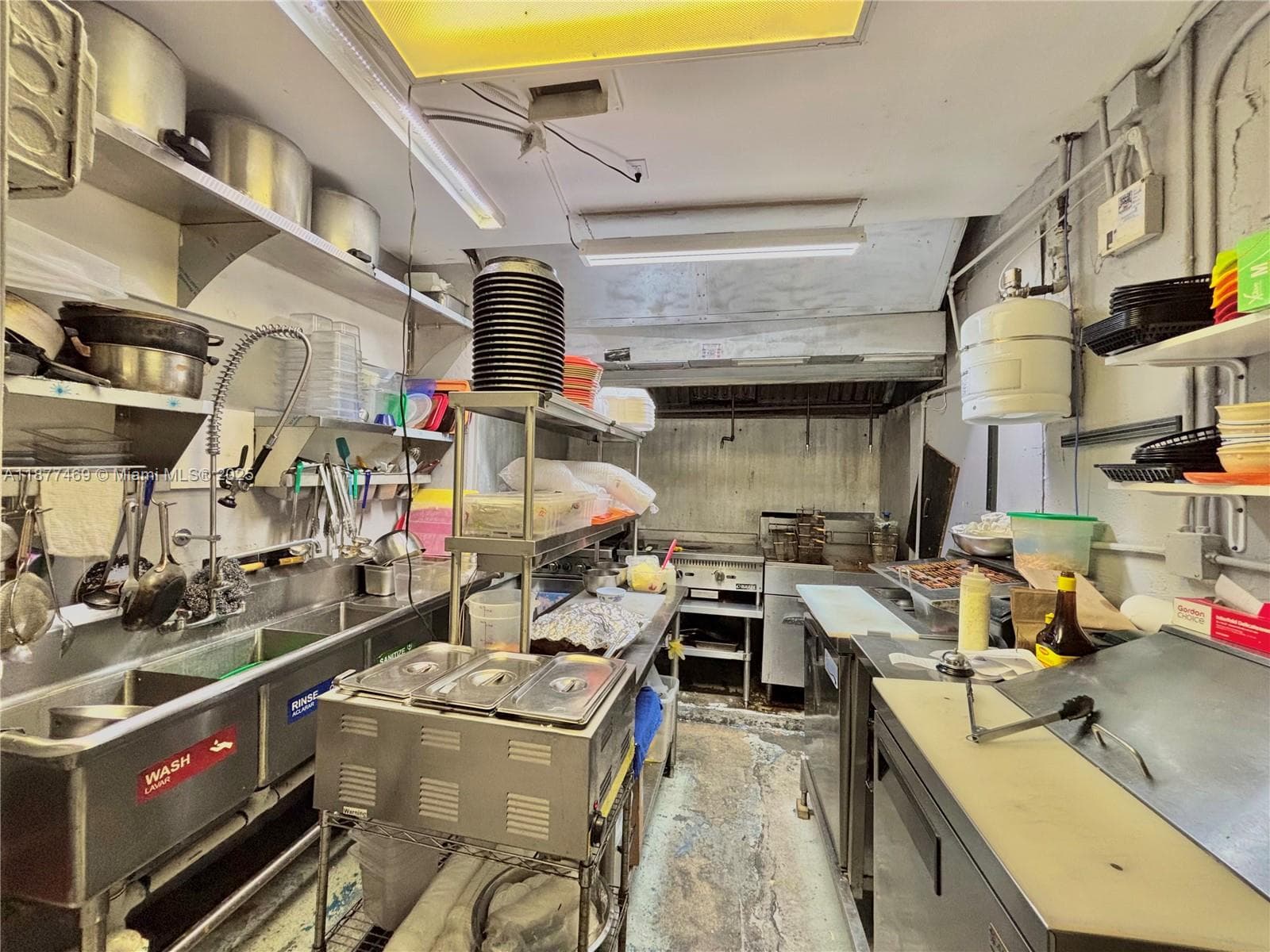 Cafeteria / Bar For Sale by the Palmetto, Miami FL 33155