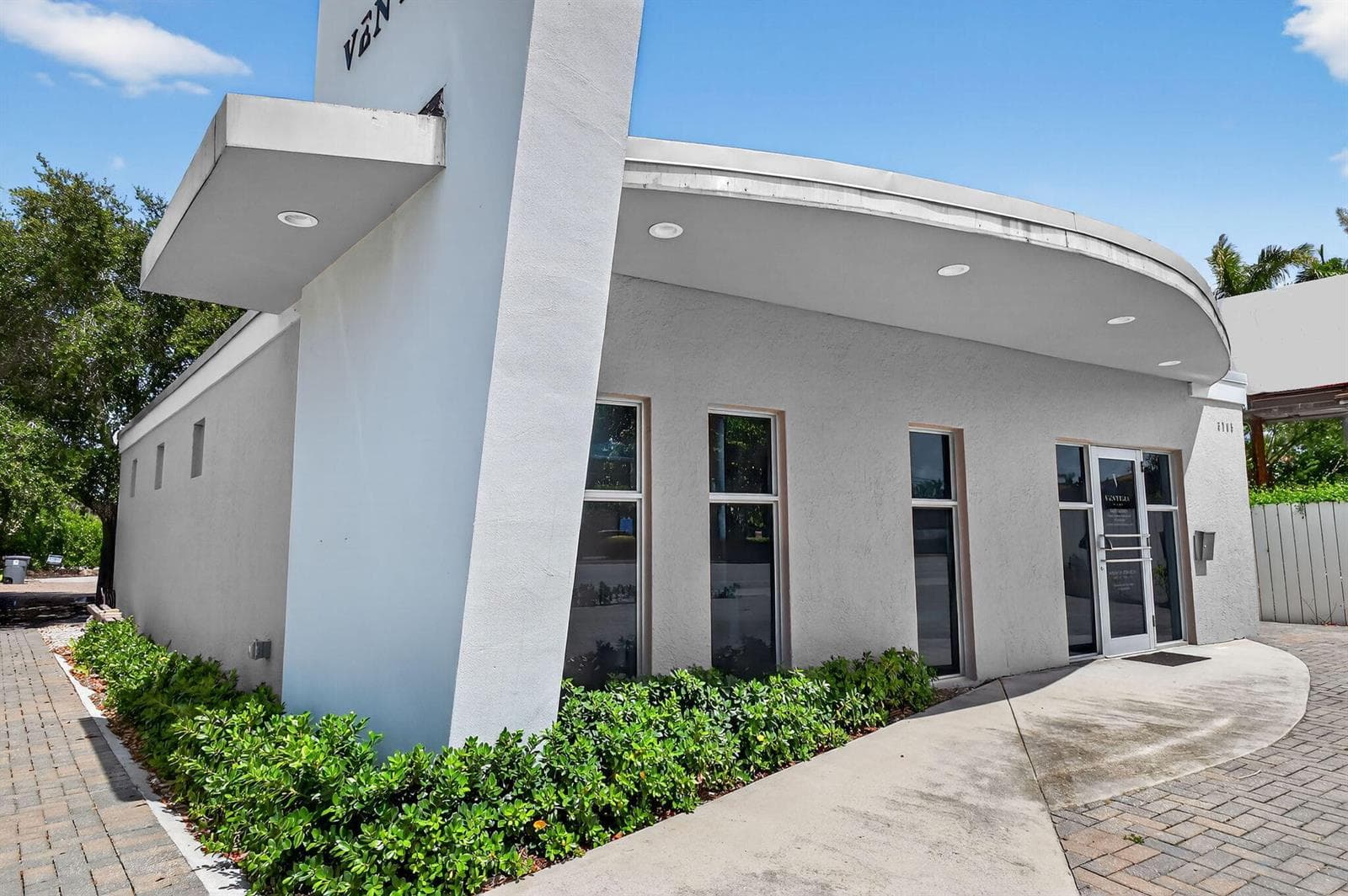 3705 N Federal Highway, Delray Beach FL 33483