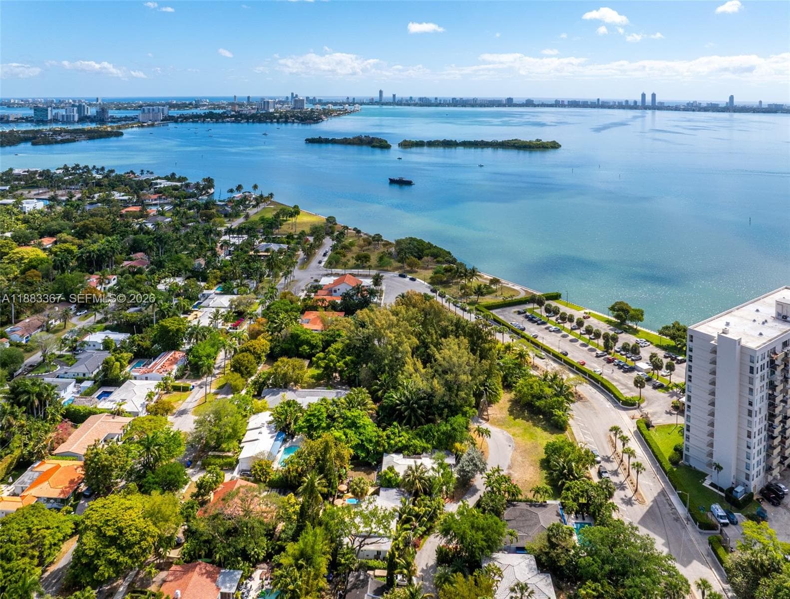 860 NE 70th St, Miami FL 33138