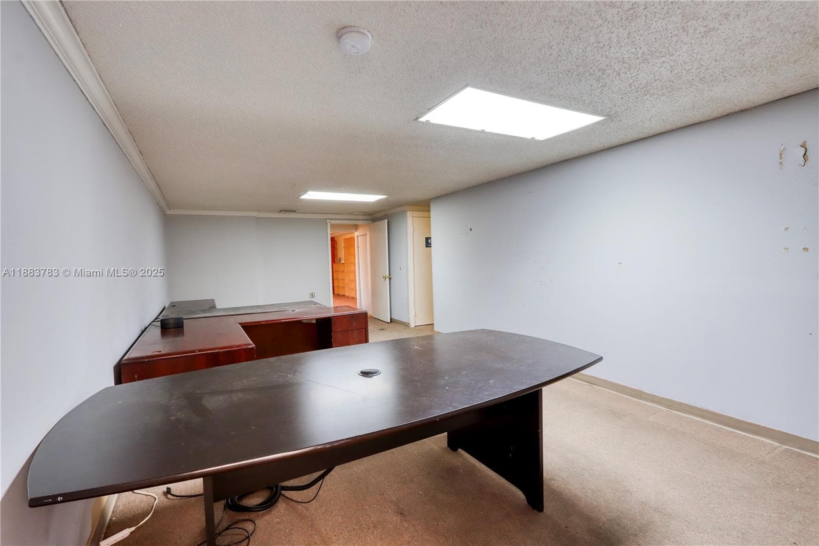 6250 W 21st Ct, Hialeah FL 33016