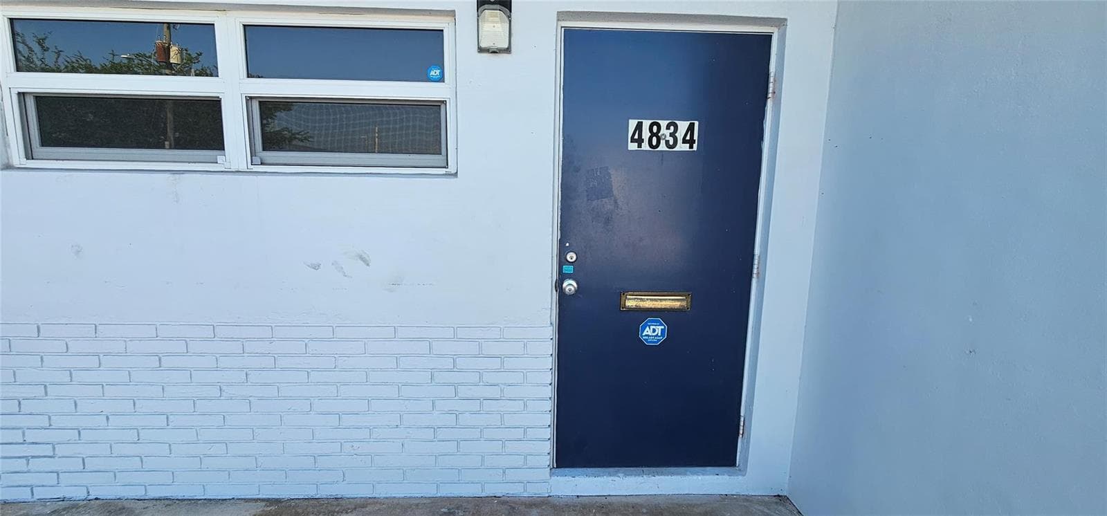 Photo 6
