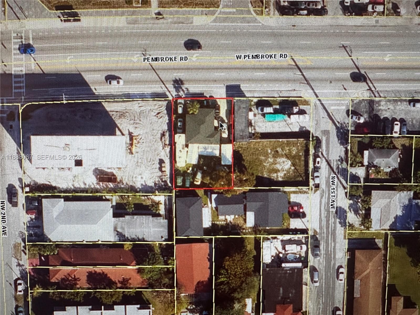107 W Pembroke Rd, Hallandale Beach FL 33009
