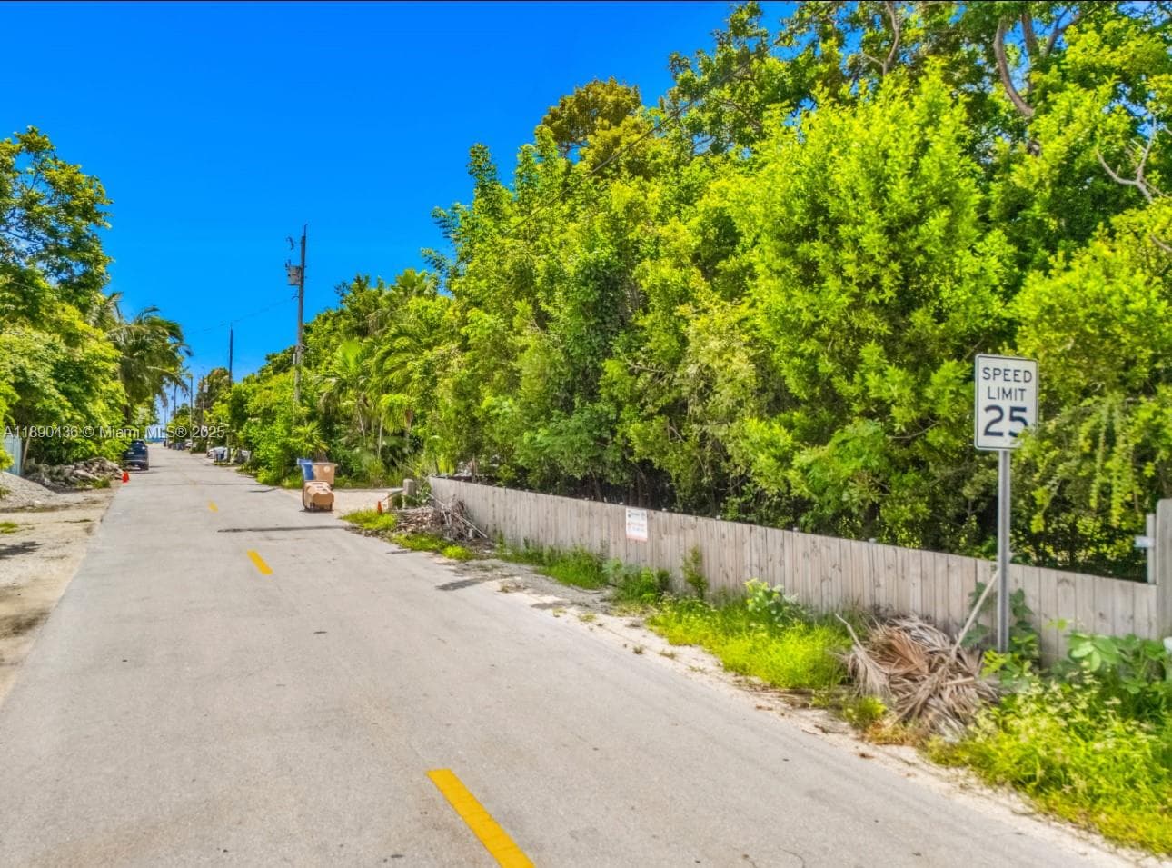 1032 Snapper Ln, Key Largo FL 33037