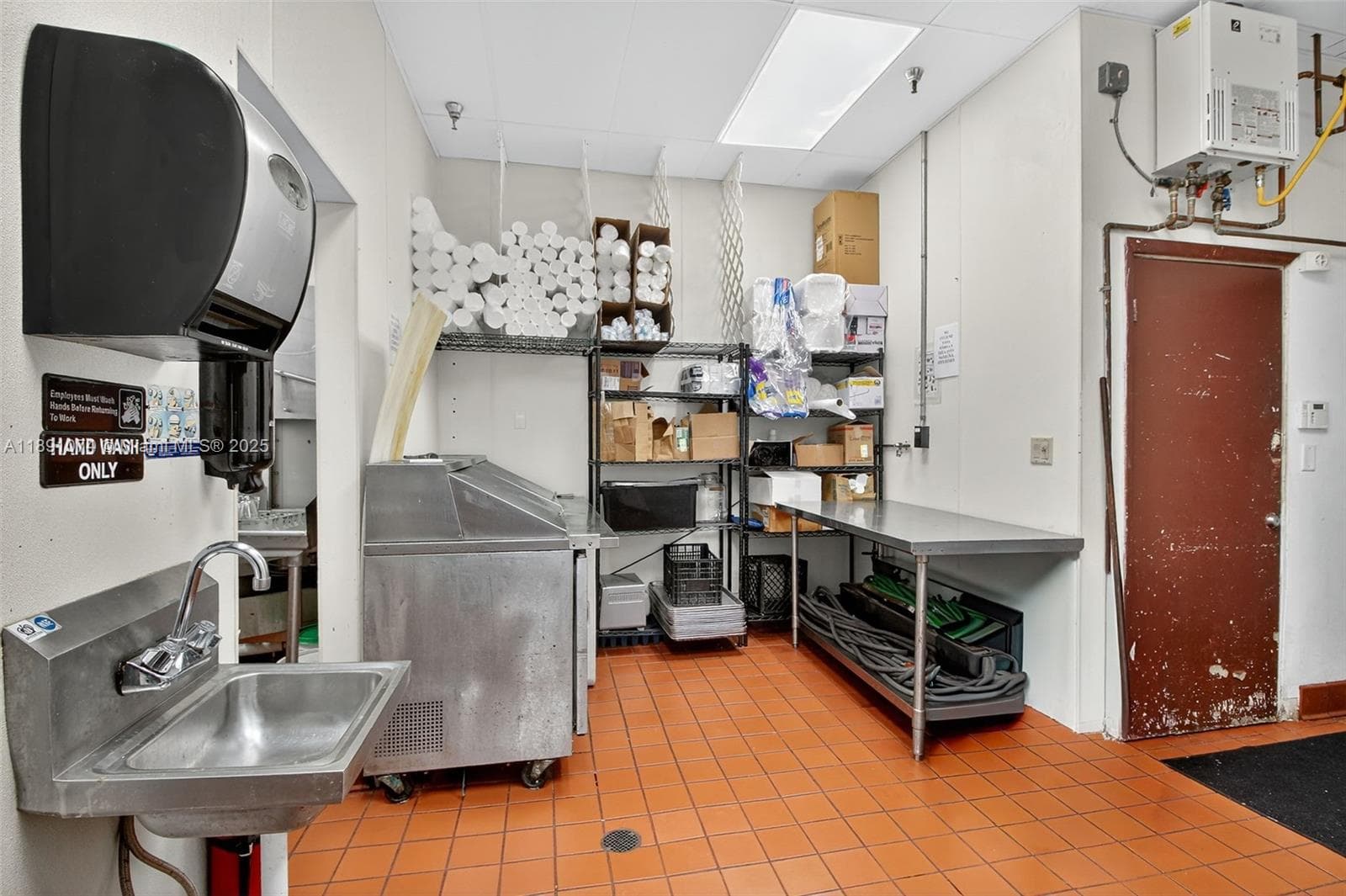 Restaurant and Bar For Sale in Coral Springs, Coral Springs FL 33071