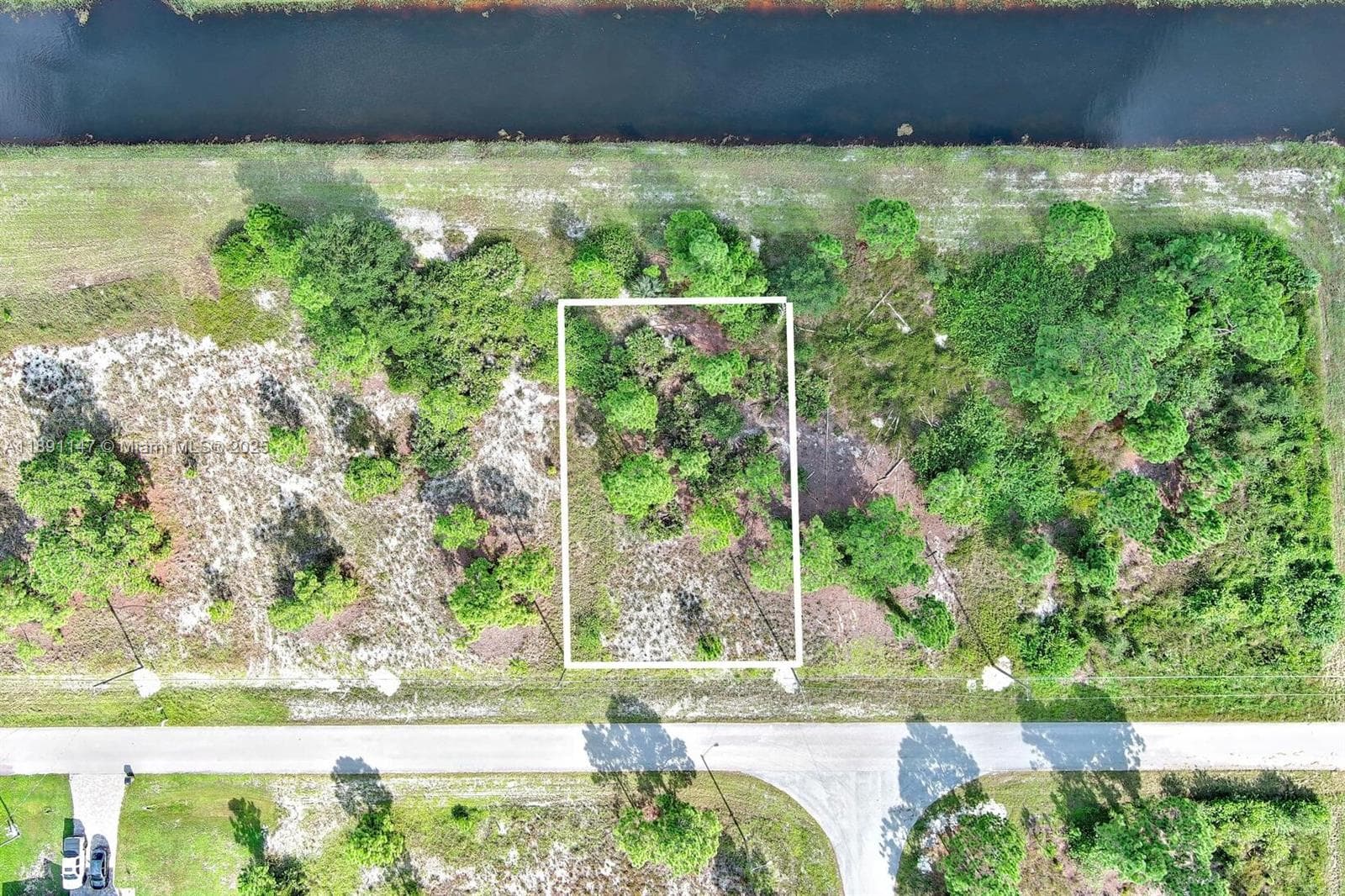 745 Troy Ave, Lehigh Acres FL 33974