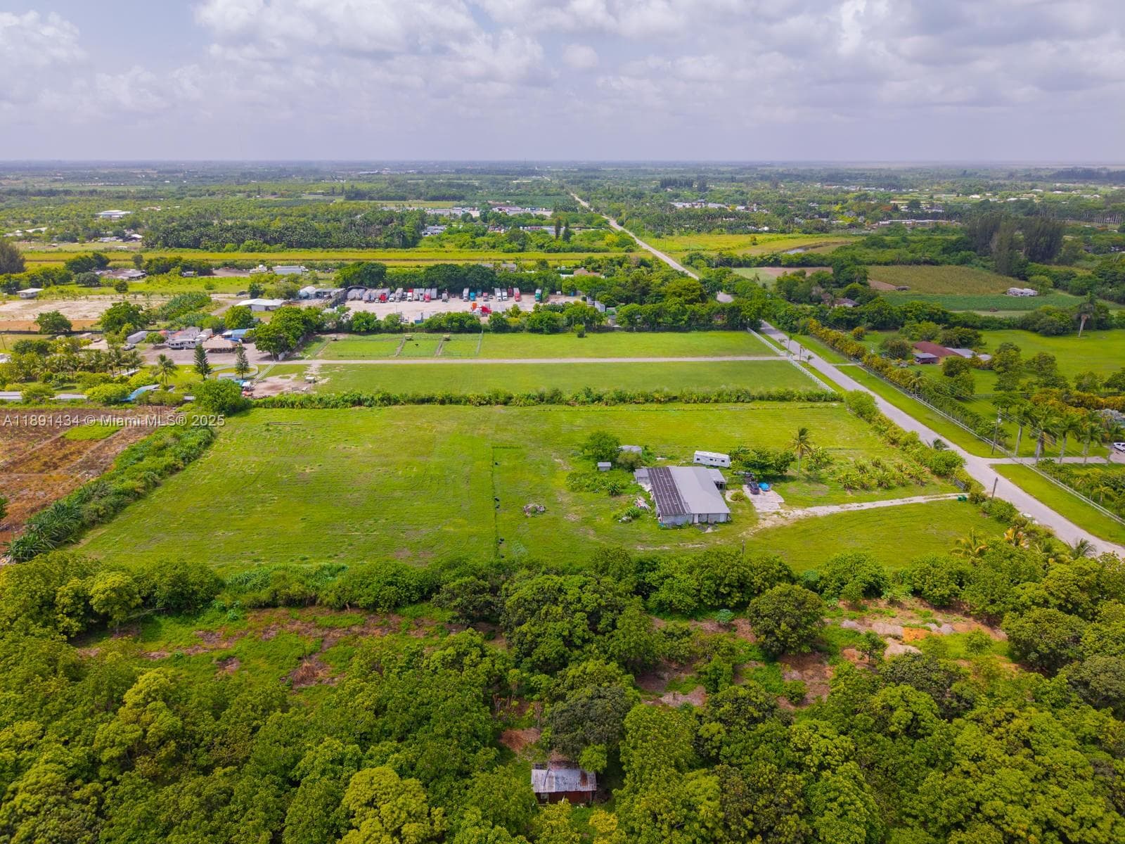 10 Acres of Land for Sale – Exceptional Investment Opportunity, Miami FL 33196