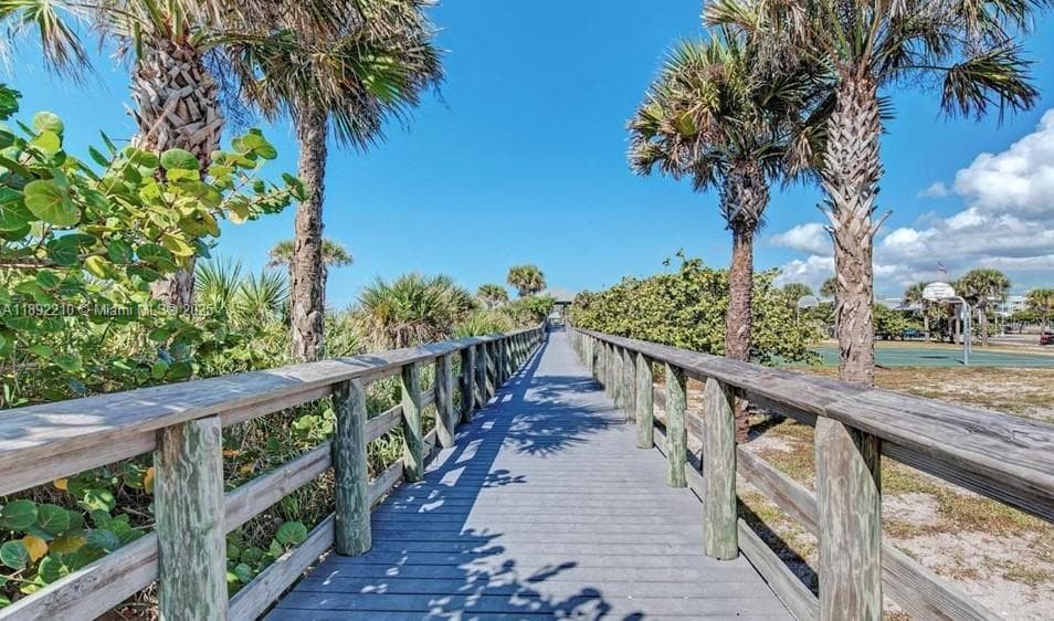2363 Jacobs St, Port Charlotte FL 33953