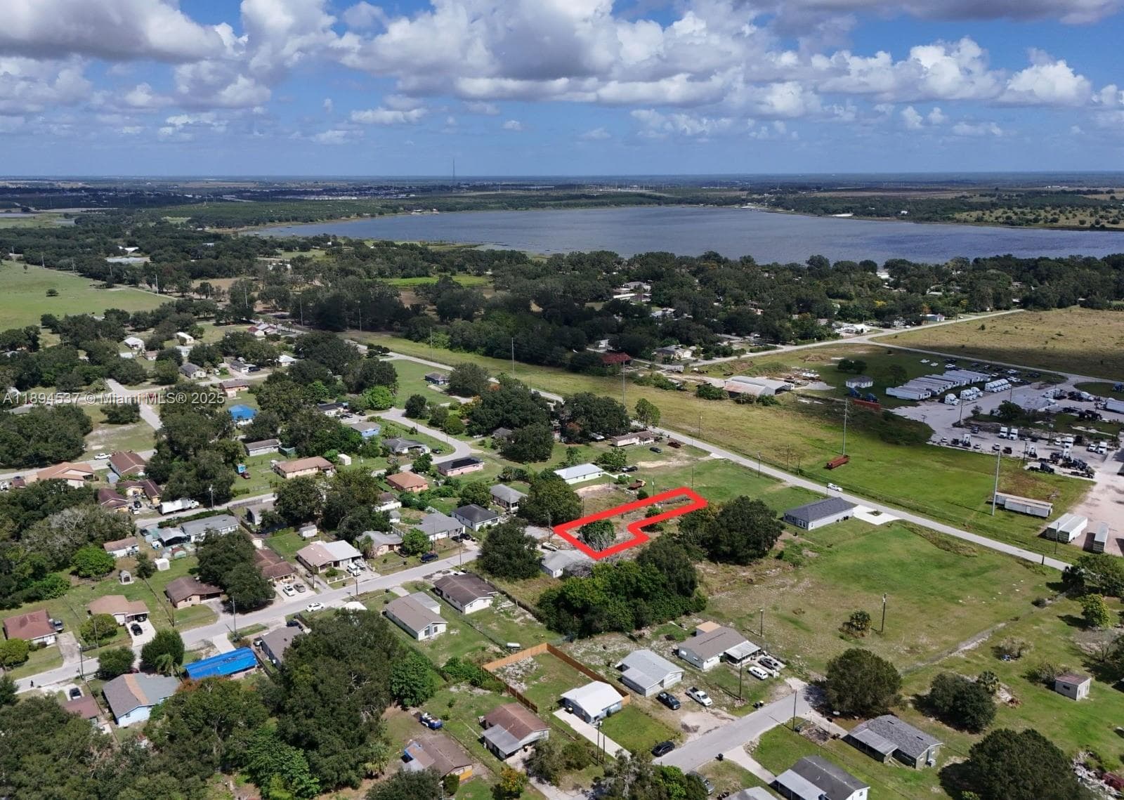 219 SHEILA LANE, Lake Wales FL 33859