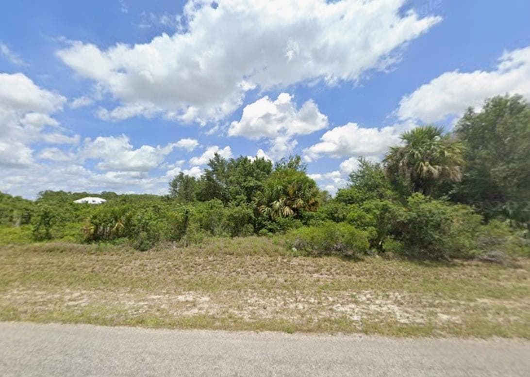 8007 Mangrove Circle, FL 33935