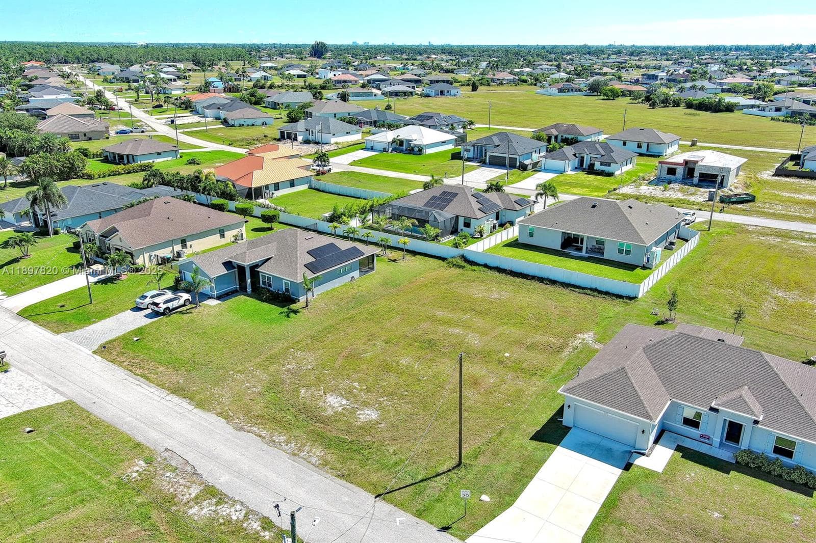 3548 NW 21ST TER, Cape Coral FL 33993