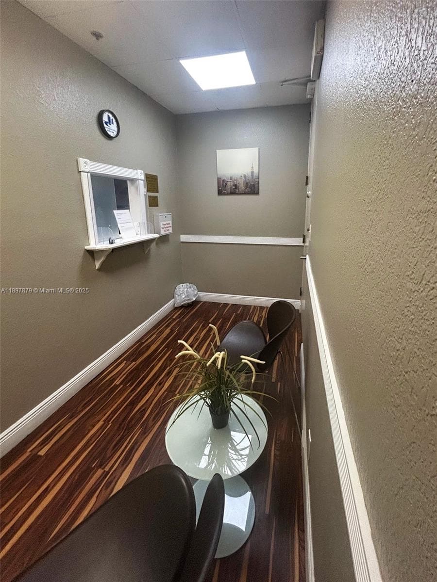 Hialeah, FL, 33012