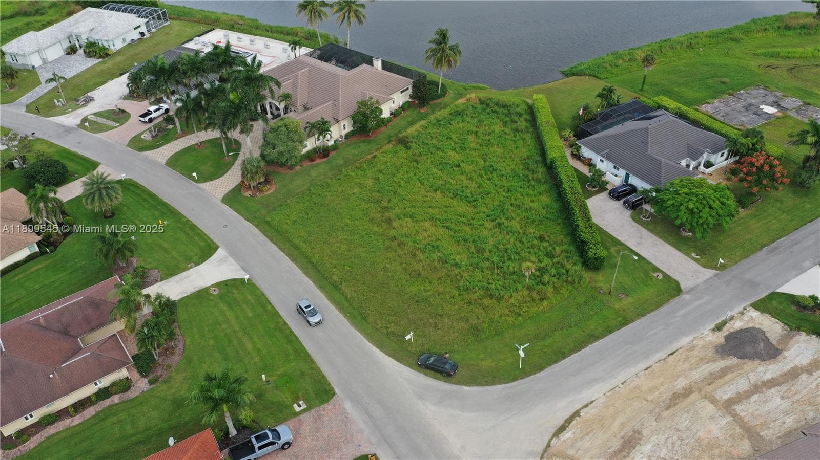 18018 Royal Hammock Blvd, Naples FL 34114