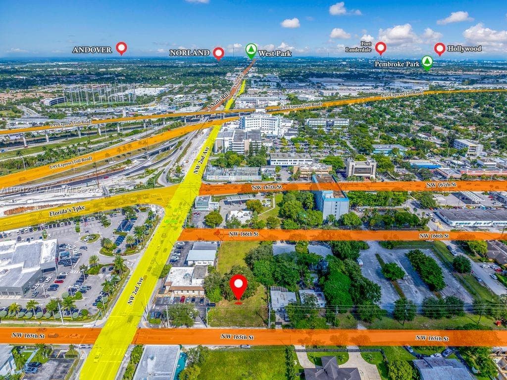 137 NW 165th St, Miami FL 33169