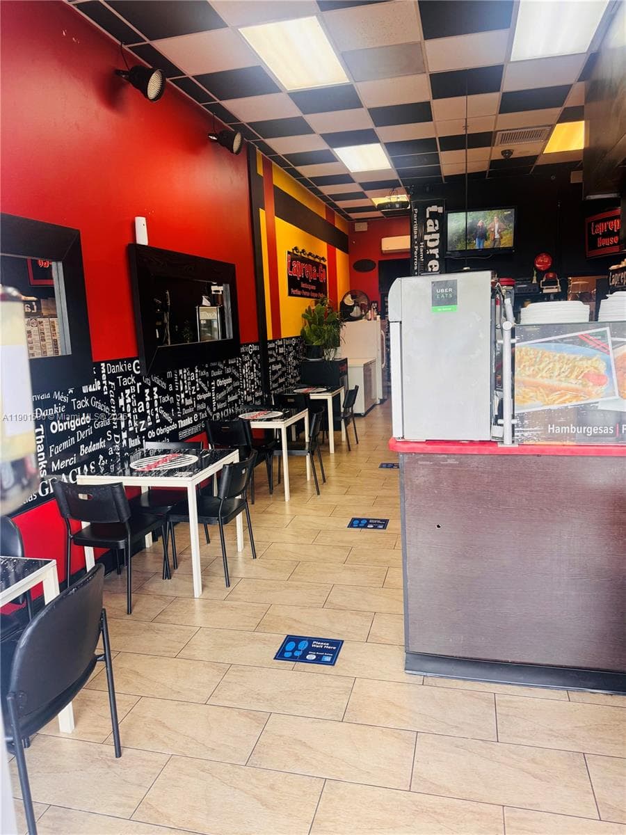 Latin Restaurant For Sale In West Kendall, Kendall FL 33196