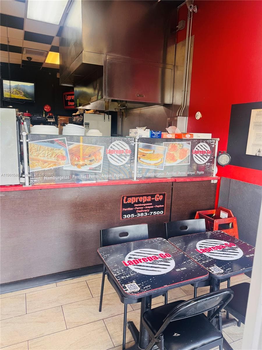 Latin Restaurant For Sale In West Kendall, Kendall FL 33196