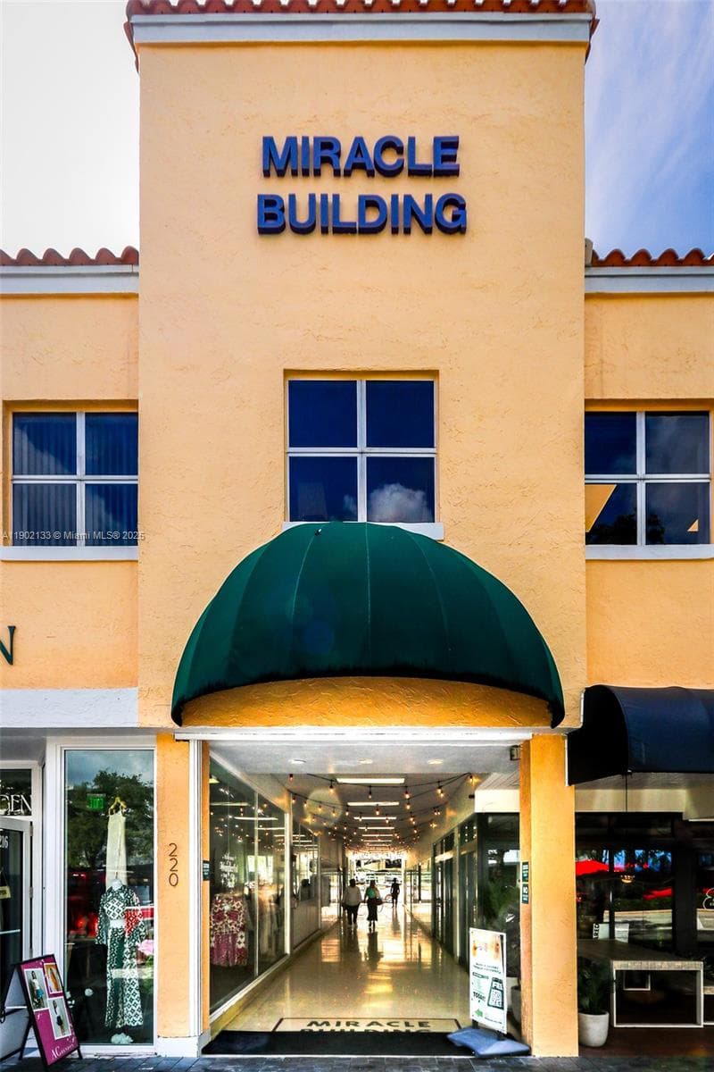 220 Miracle Mile # B217, Coral Gables FL 33134