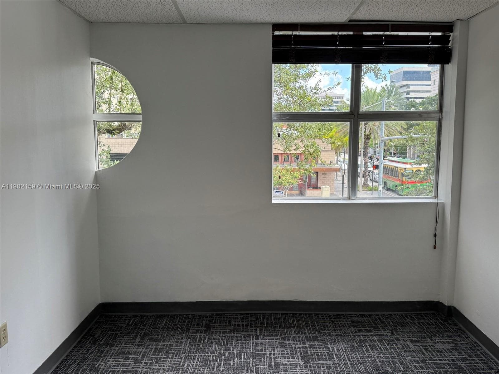 220 Miracle Mile, Coral Gables FL 33134