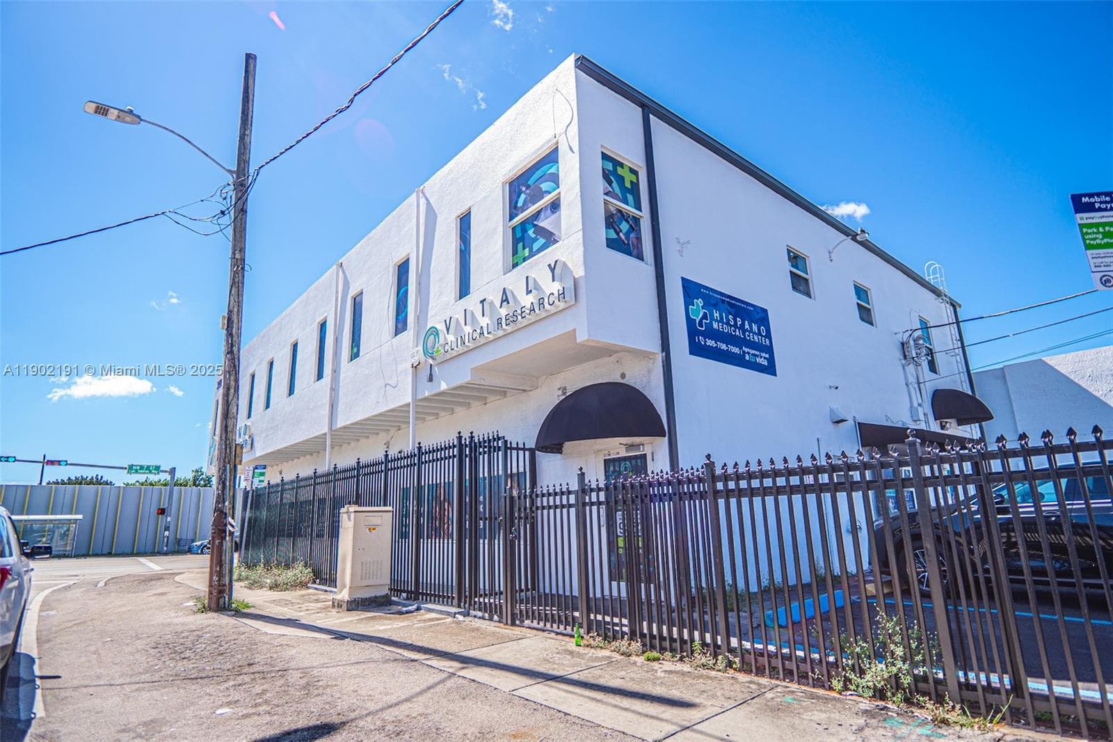 3401 NW 7th St, Miami FL 33125