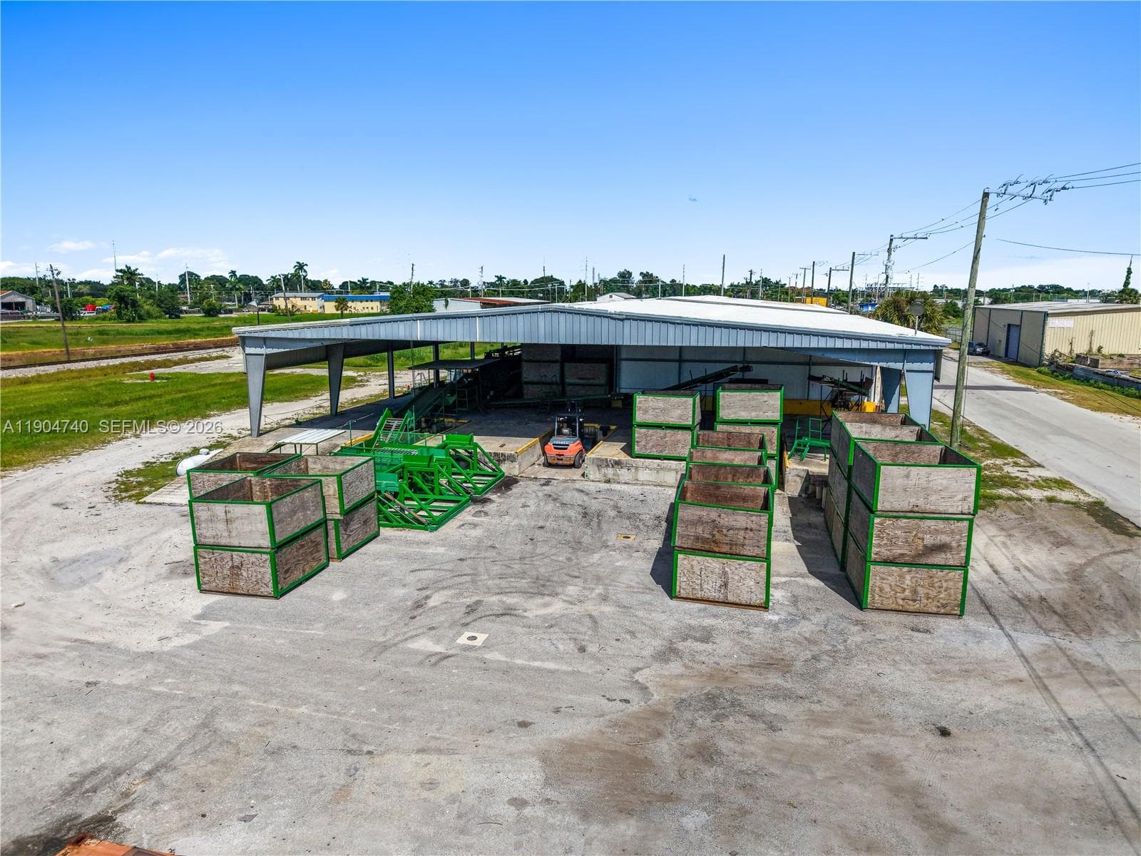 901 NW 9th St, Belle Glade FL 33430