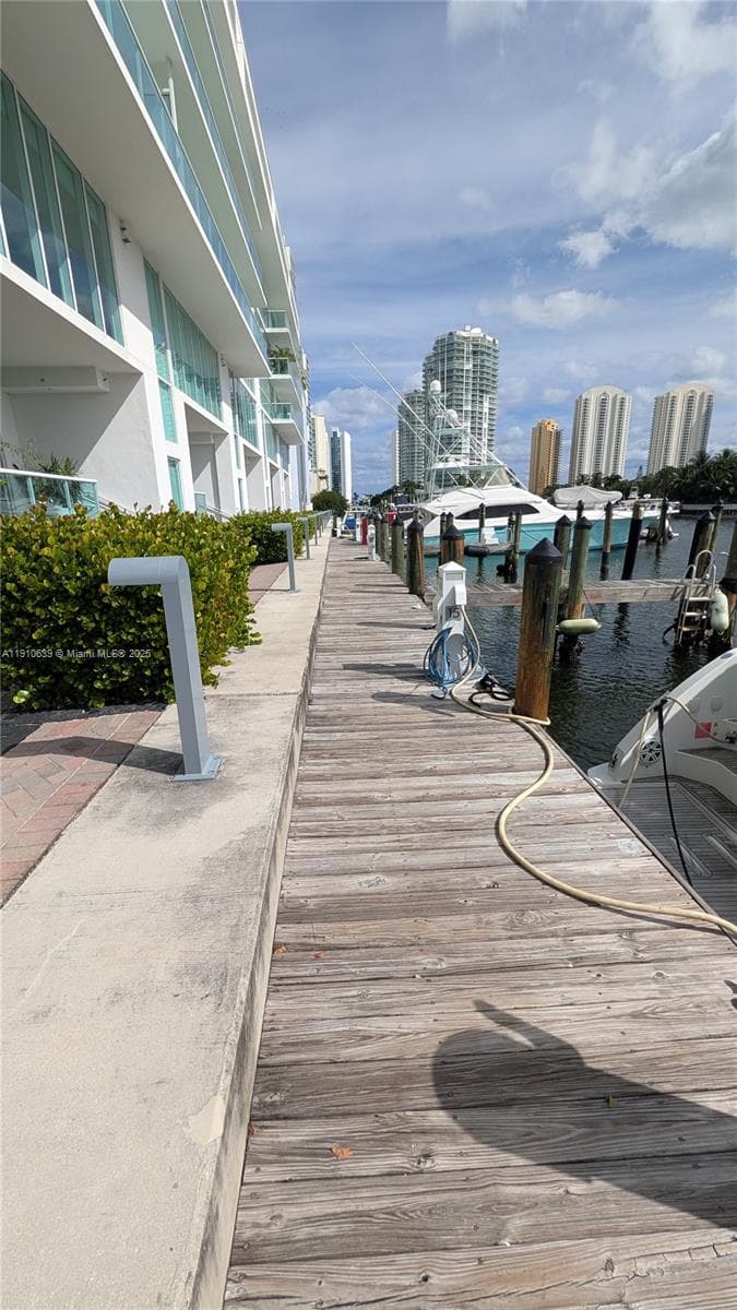 400 Sunny Isles Blvd, Sunny Isles Beach FL 33160