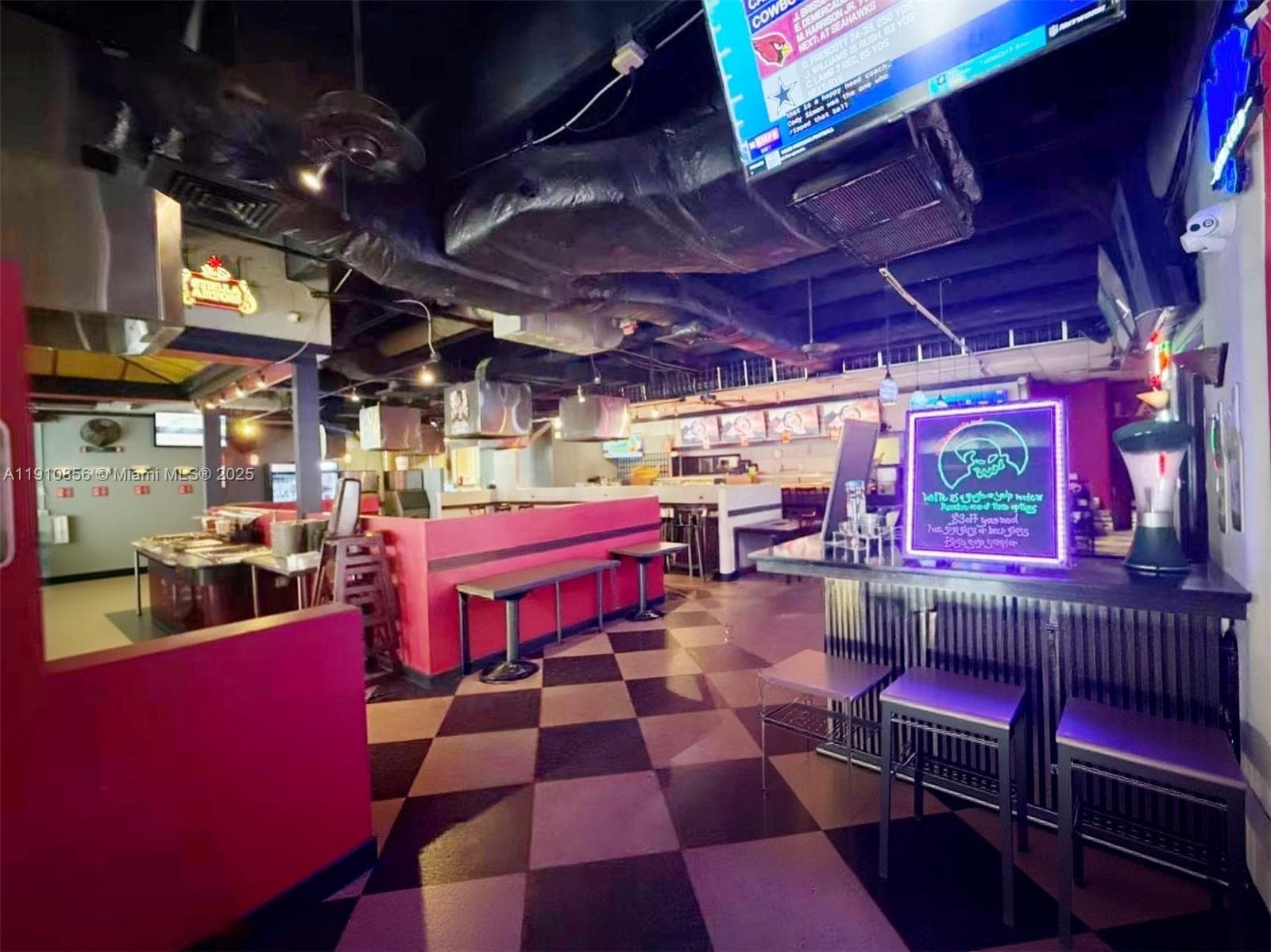 7225 W OKALAND PARD BLVD, Lauderhill FL 33313