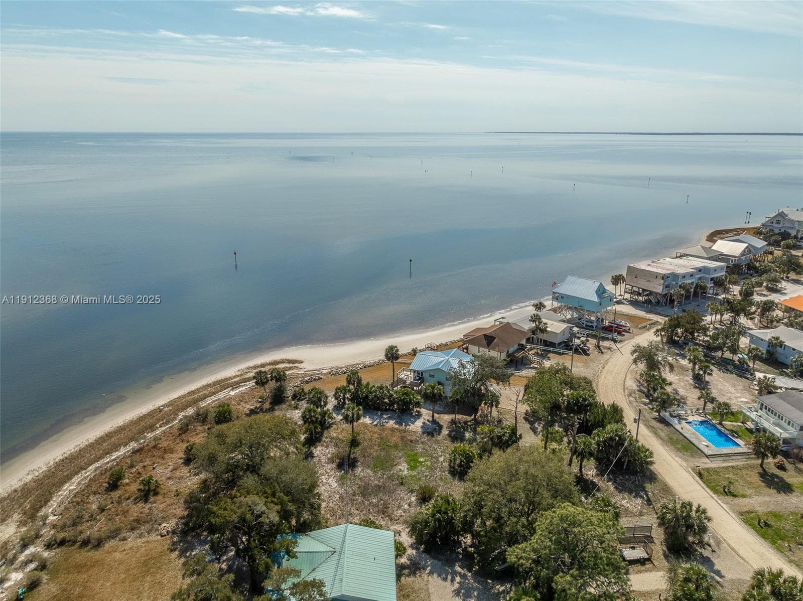 197 BEATY TAFF DR, Other City - In The State Of Florida FL 32327