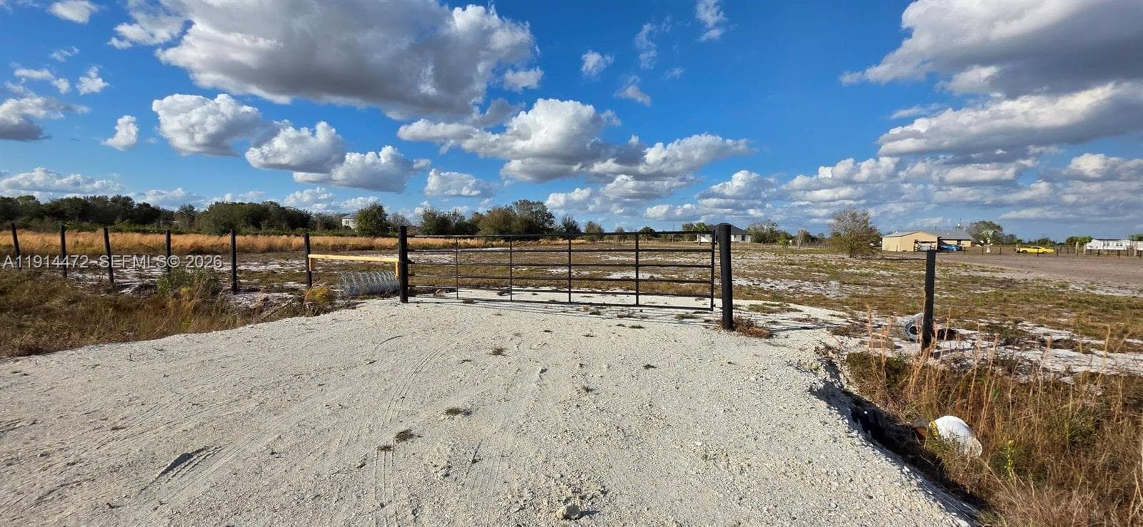 16525 NW 260 st, Okeechobee FL 34972