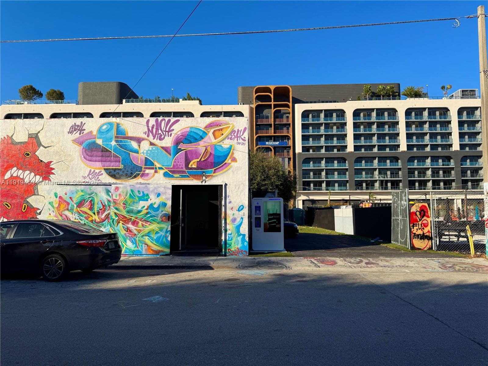 239 NW 26th St, Miami FL 33127