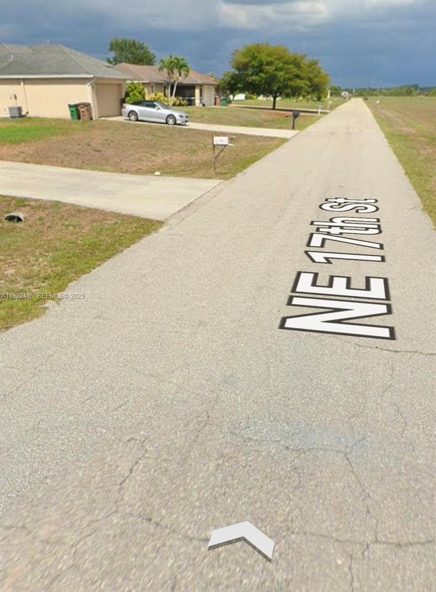 1623 NE 17th ST, Cape Coral FL 33909