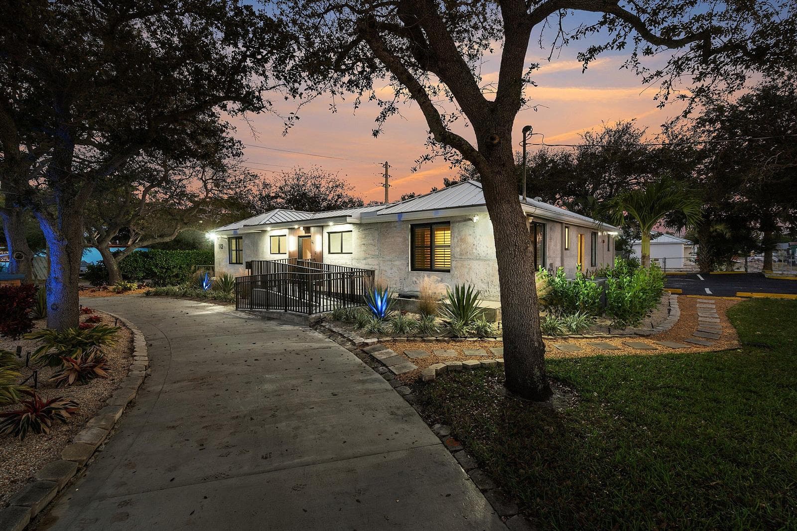 041-112Southeast10thStreet-DelrayBeach-F